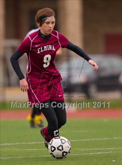 Thumbnail 2 in Elmira @ Corning (Section 4 Class AA Semifinal) photogallery.