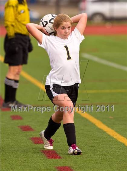 Thumbnail 3 in Elmira @ Corning (Section 4 Class AA Semifinal) photogallery.
