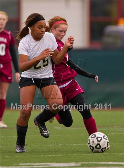 Thumbnail 1 in Elmira @ Corning (Section 4 Class AA Semifinal) photogallery.