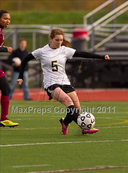 Thumbnail 2 in Elmira @ Corning (Section 4 Class AA Semifinal) photogallery.