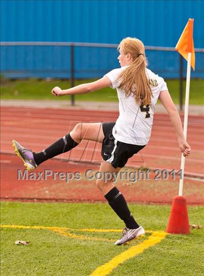 Thumbnail 2 in Elmira @ Corning (Section 4 Class AA Semifinal) photogallery.