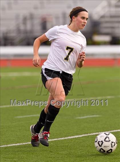 Thumbnail 2 in Elmira @ Corning (Section 4 Class AA Semifinal) photogallery.