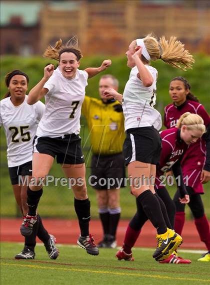 Thumbnail 2 in Elmira @ Corning (Section 4 Class AA Semifinal) photogallery.