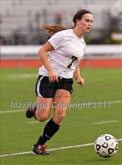 Thumbnail 1 in Elmira @ Corning (Section 4 Class AA Semifinal) photogallery.