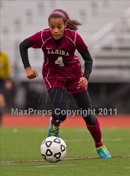 Thumbnail 2 in Elmira @ Corning (Section 4 Class AA Semifinal) photogallery.