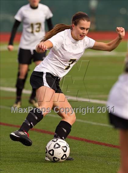 Thumbnail 2 in Elmira @ Corning (Section 4 Class AA Semifinal) photogallery.