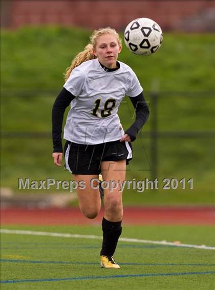 Thumbnail 1 in Elmira @ Corning (Section 4 Class AA Semifinal) photogallery.