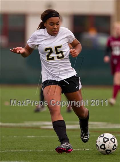 Thumbnail 3 in Elmira @ Corning (Section 4 Class AA Semifinal) photogallery.