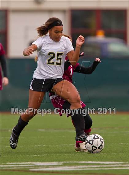 Thumbnail 2 in Elmira @ Corning (Section 4 Class AA Semifinal) photogallery.