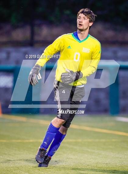 Thumbnail 3 in Bothell vs. North Creek photogallery.