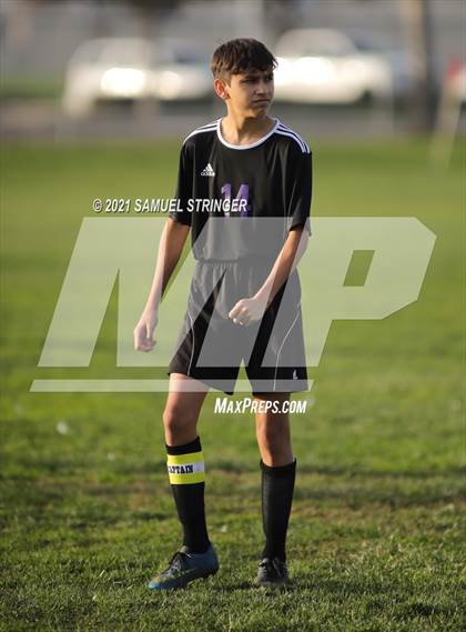 Thumbnail 2 in Calaveras @ Escalon photogallery.