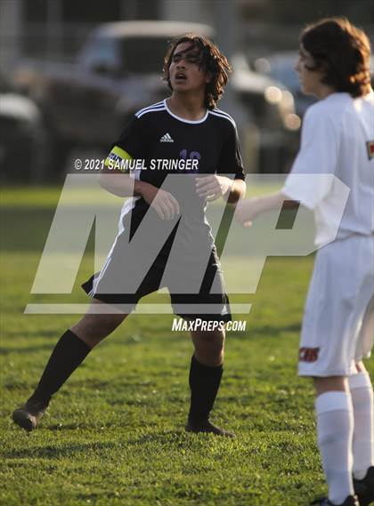 Thumbnail 2 in Calaveras @ Escalon photogallery.
