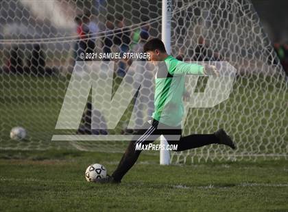 Thumbnail 3 in Calaveras @ Escalon photogallery.