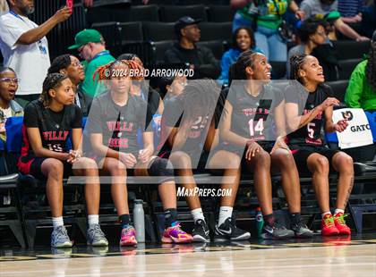 Thumbnail 1 in Rolesville vs Hoggard (NCHSAA 4A Regional Final) photogallery.