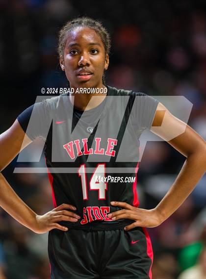 Thumbnail 1 in Rolesville vs Hoggard (NCHSAA 4A Regional Final) photogallery.