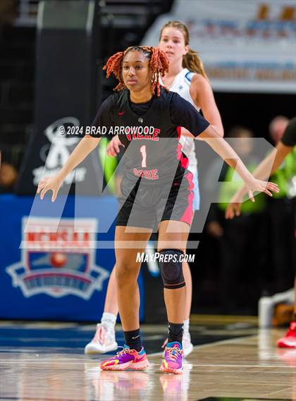 Thumbnail 2 in Rolesville vs Hoggard (NCHSAA 4A Regional Final) photogallery.