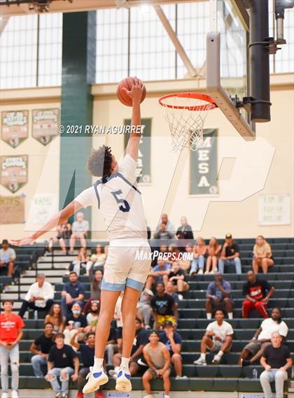 Thumbnail 2 in Venice @ Linfield Christian (CIF D4AA Quarterfinal) photogallery.