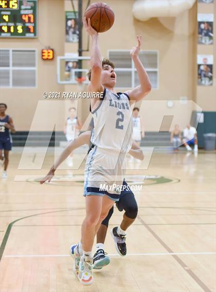 Thumbnail 1 in Venice @ Linfield Christian (CIF D4AA Quarterfinal) photogallery.