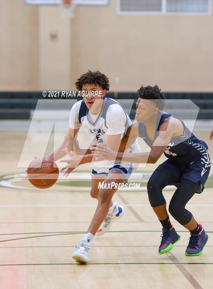 Thumbnail 3 in Venice @ Linfield Christian (CIF D4AA Quarterfinal) photogallery.