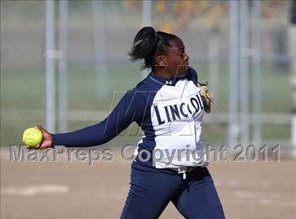 Thumbnail 2 in Northglenn vs Abraham Lincoln (CHSSA 5A State Tournament) photogallery.