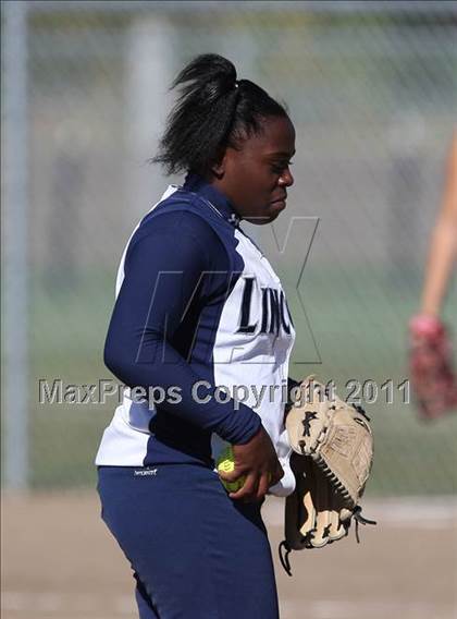Thumbnail 3 in Northglenn vs Abraham Lincoln (CHSSA 5A State Tournament) photogallery.