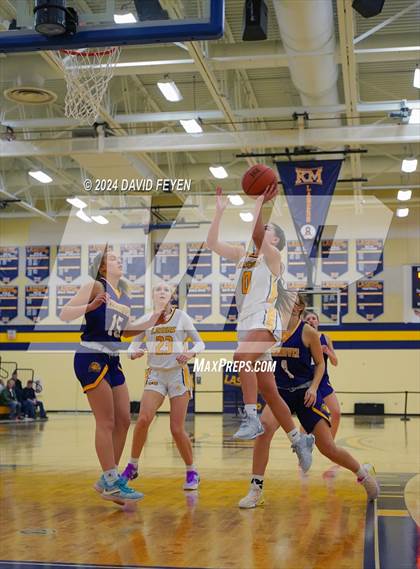 Thumbnail 1 in Kettle Moraine @ New Berlin West photogallery.