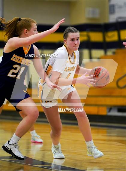 Thumbnail 3 in Kettle Moraine @ New Berlin West photogallery.