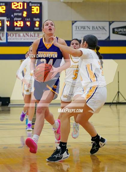 Thumbnail 3 in Kettle Moraine @ New Berlin West photogallery.