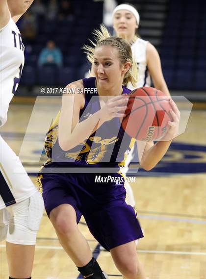 Thumbnail 3 in Eads vs. Antonito  (CHSAA 1A Consolation Semifinal) photogallery.