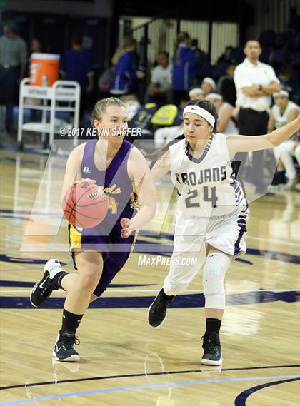 Thumbnail 2 in Eads vs. Antonito  (CHSAA 1A Consolation Semifinal) photogallery.