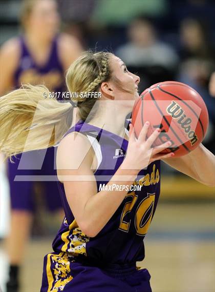 Thumbnail 2 in Eads vs. Antonito  (CHSAA 1A Consolation Semifinal) photogallery.