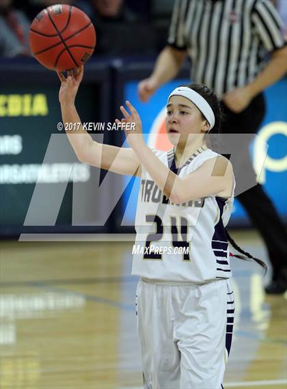 Thumbnail 2 in Eads vs. Antonito  (CHSAA 1A Consolation Semifinal) photogallery.