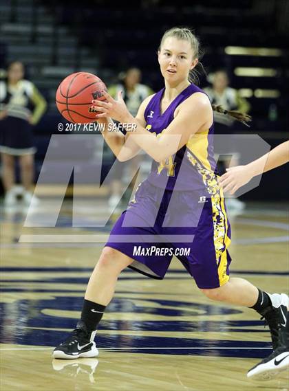 Thumbnail 3 in Eads vs. Antonito  (CHSAA 1A Consolation Semifinal) photogallery.