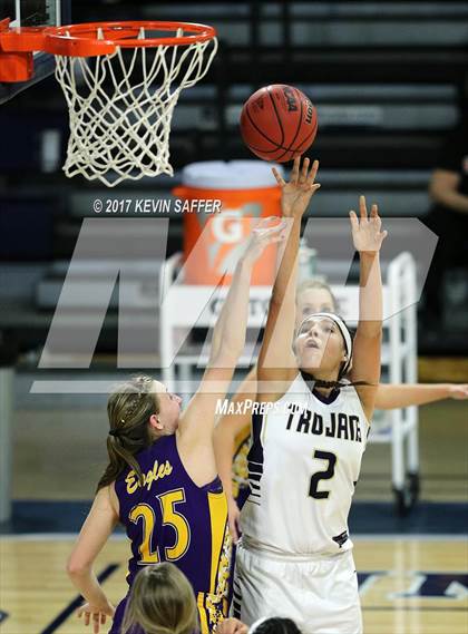 Thumbnail 2 in Eads vs. Antonito  (CHSAA 1A Consolation Semifinal) photogallery.