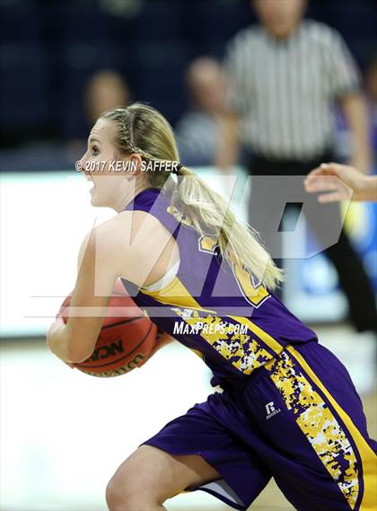 Thumbnail 3 in Eads vs. Antonito  (CHSAA 1A Consolation Semifinal) photogallery.