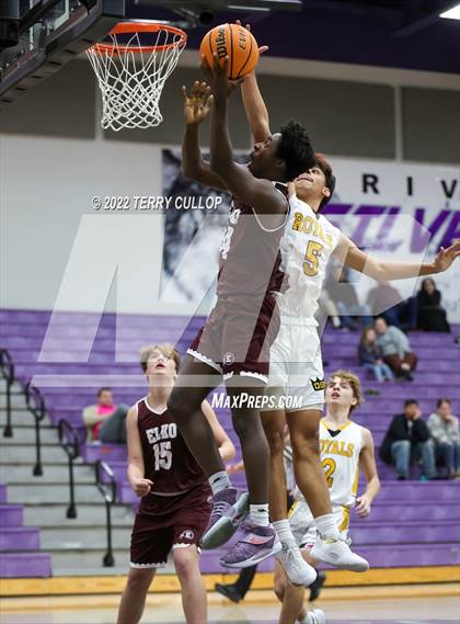 Thumbnail 3 in Roy vs. Elko (Riverton Holiday Tournament) photogallery.