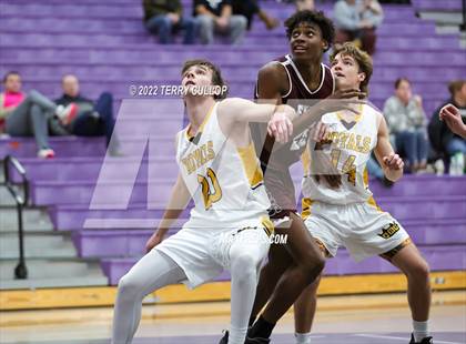 Thumbnail 3 in Roy vs. Elko (Riverton Holiday Tournament) photogallery.