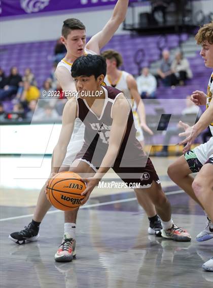 Thumbnail 3 in Roy vs. Elko (Riverton Holiday Tournament) photogallery.
