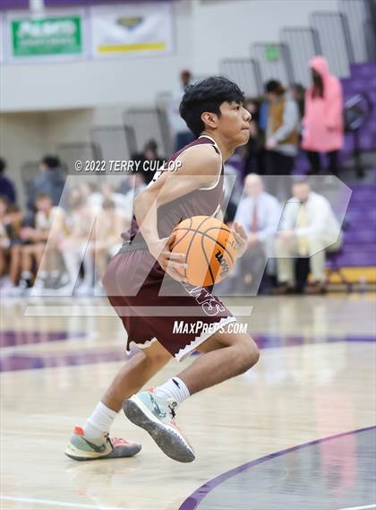 Thumbnail 3 in Roy vs. Elko (Riverton Holiday Tournament) photogallery.