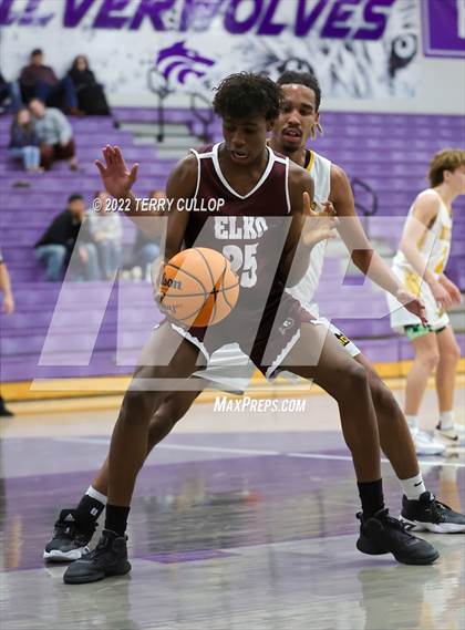 Thumbnail 3 in Roy vs. Elko (Riverton Holiday Tournament) photogallery.