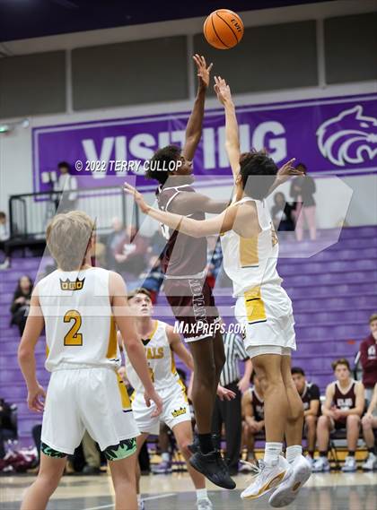 Thumbnail 3 in Roy vs. Elko (Riverton Holiday Tournament) photogallery.