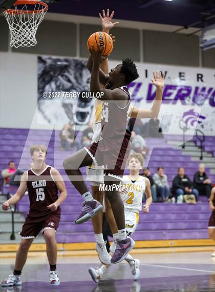 Thumbnail 1 in Roy vs. Elko (Riverton Holiday Tournament) photogallery.