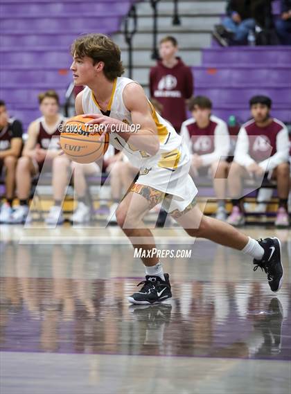 Thumbnail 3 in Roy vs. Elko (Riverton Holiday Tournament) photogallery.