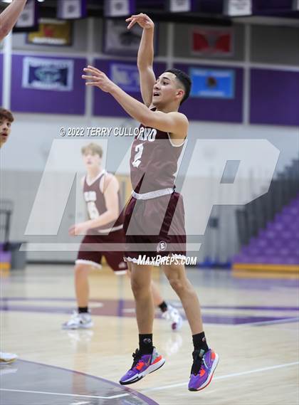 Thumbnail 2 in Roy vs. Elko (Riverton Holiday Tournament) photogallery.
