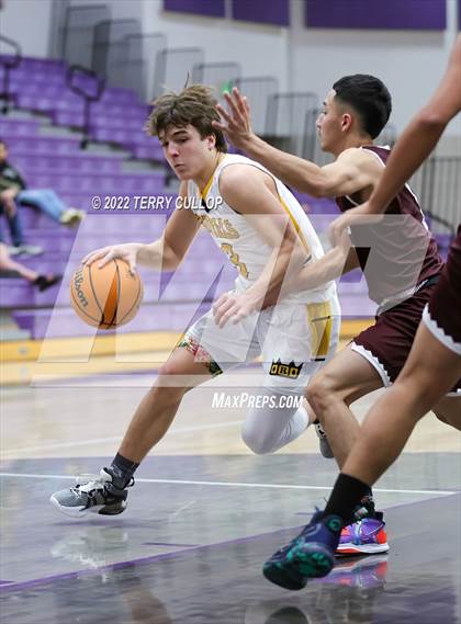 Thumbnail 1 in Roy vs. Elko (Riverton Holiday Tournament) photogallery.
