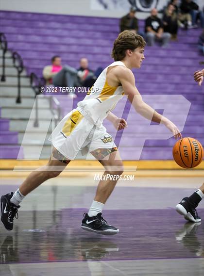 Thumbnail 2 in Roy vs. Elko (Riverton Holiday Tournament) photogallery.