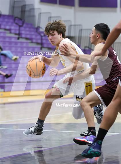 Thumbnail 3 in Roy vs. Elko (Riverton Holiday Tournament) photogallery.