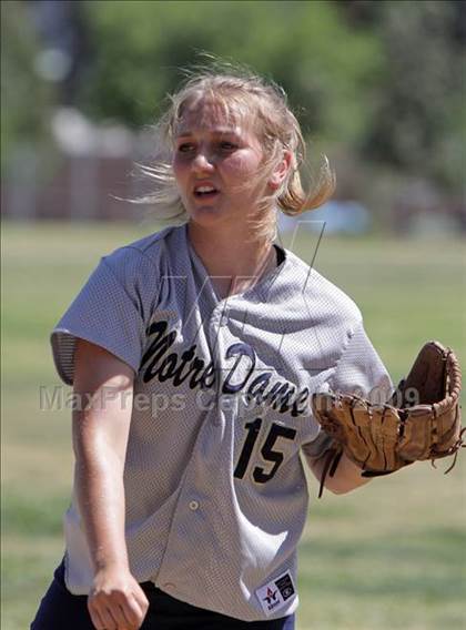 Thumbnail 3 in Harvard-Westlake @ Notre Dame photogallery.