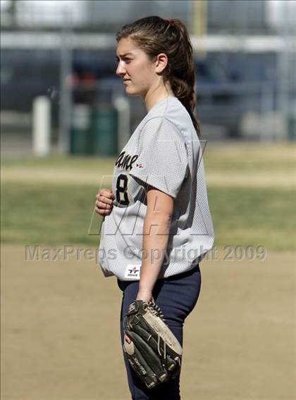 Thumbnail 3 in Harvard-Westlake @ Notre Dame photogallery.