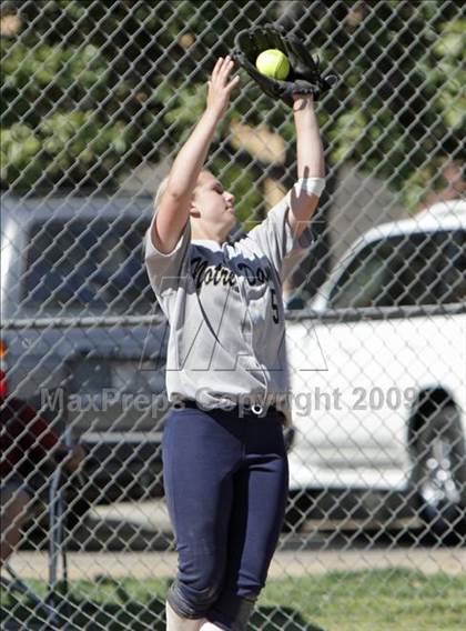 Thumbnail 2 in Harvard-Westlake @ Notre Dame photogallery.
